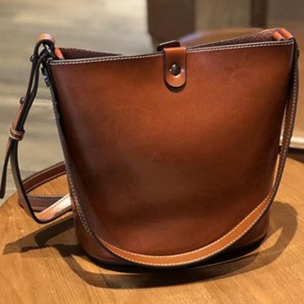 Handmade leather Bucket bag